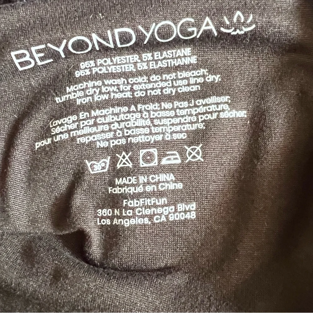 Beyond Yoga Black Infinity Scarf Hidden Zip Pocket
